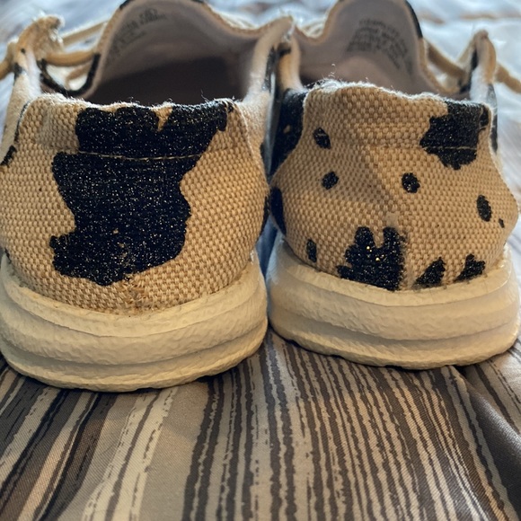Glittery cow print slip ons - Picture 4 of 7